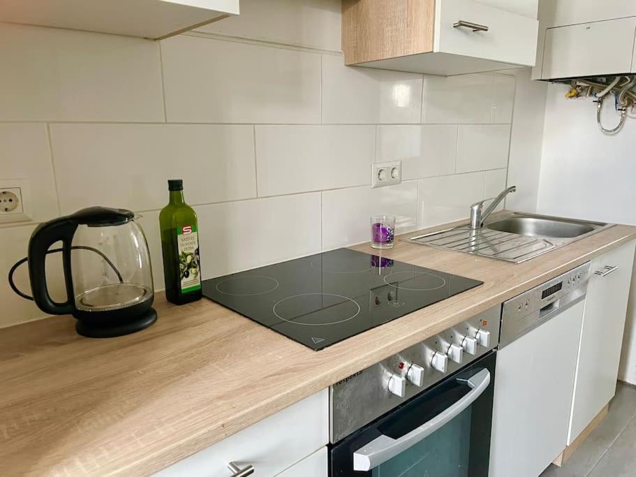 55M2 Stylish Apartment With Netflix - 15 Min To Center Vienna Exterior photo